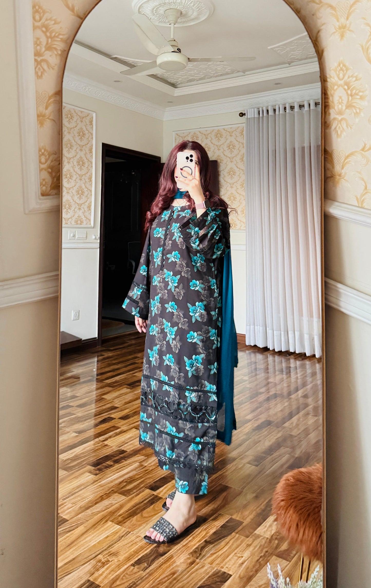 3 Piece Cambric Linan Stitched-057