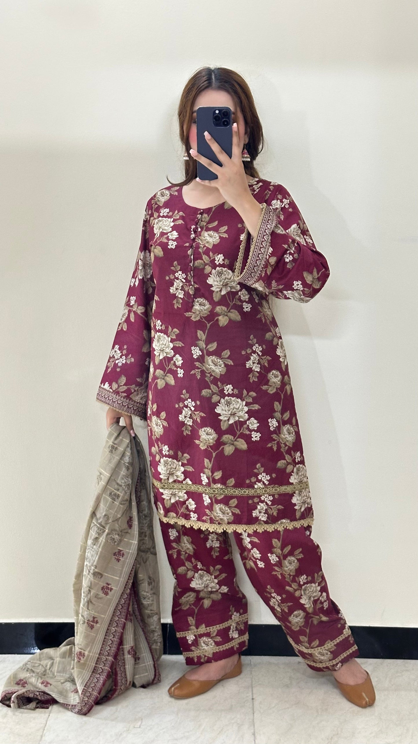 3 Piece Lawn Printed Stitched Dress - 024