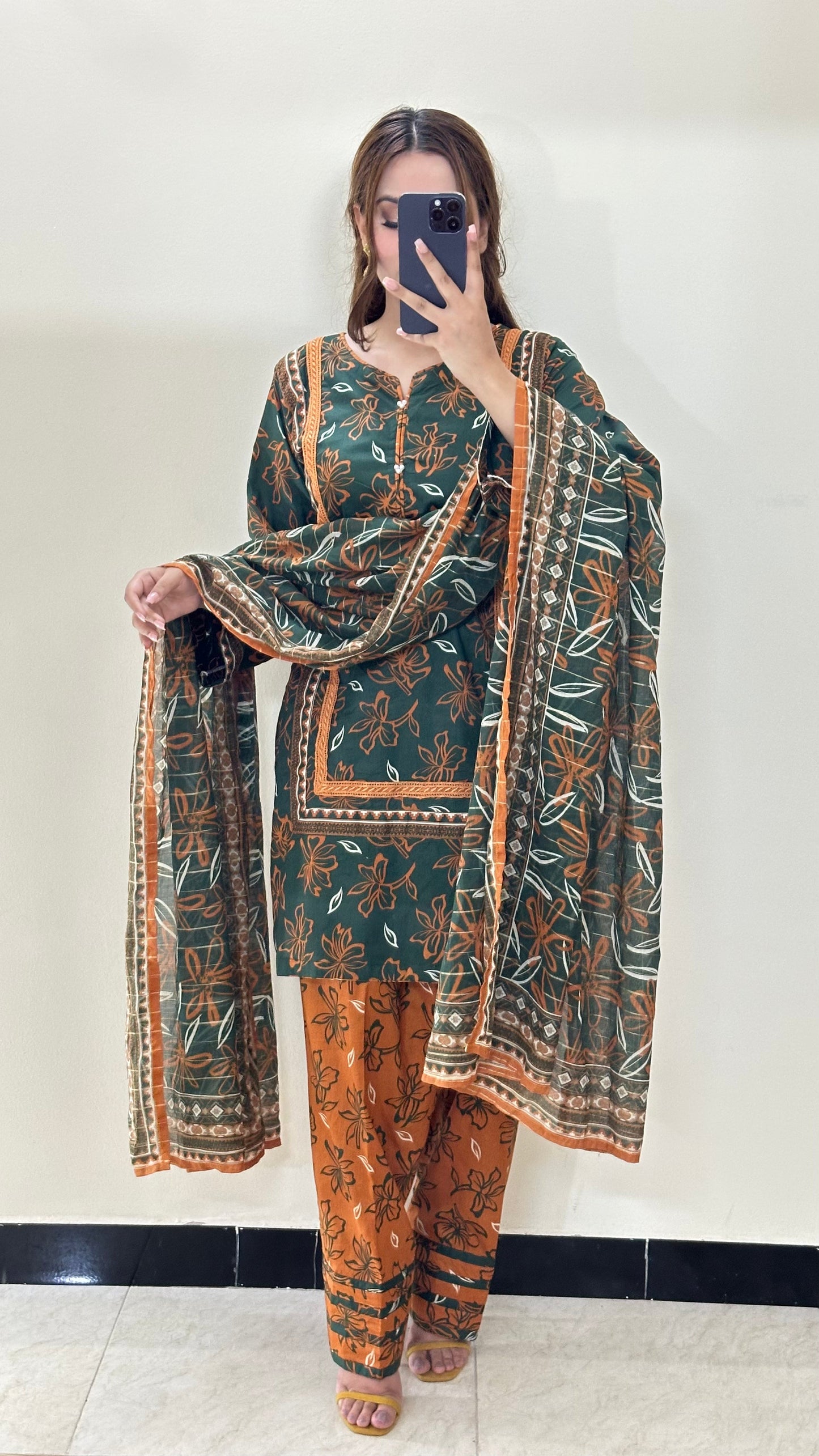 3 Piece Lawn Printed Stitched Dress - 023