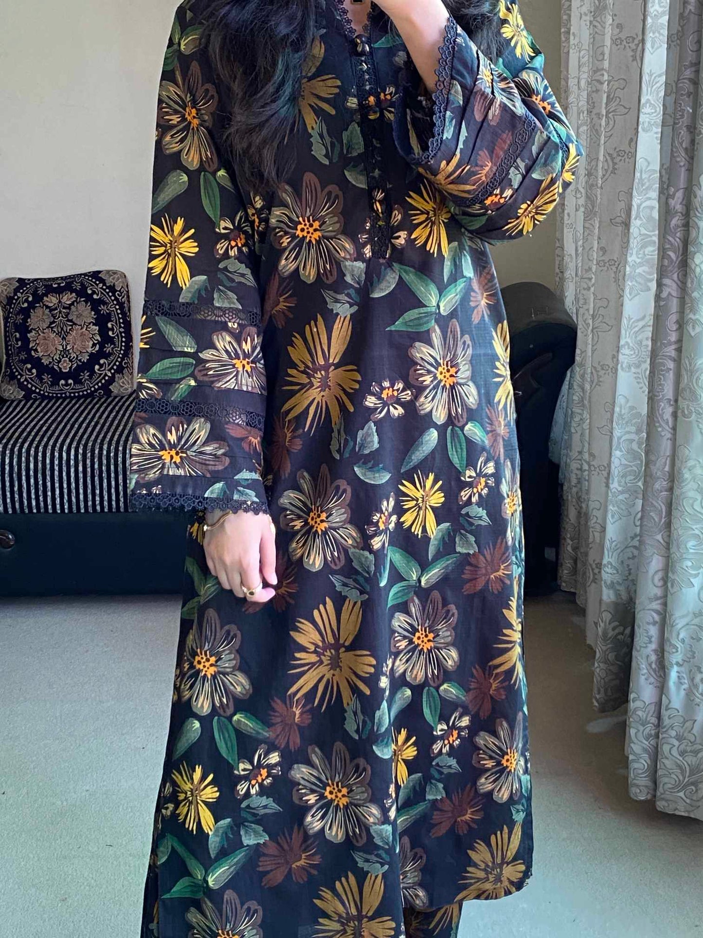 3 Piece -Bana Dora Lawn Stitched Dress - 084